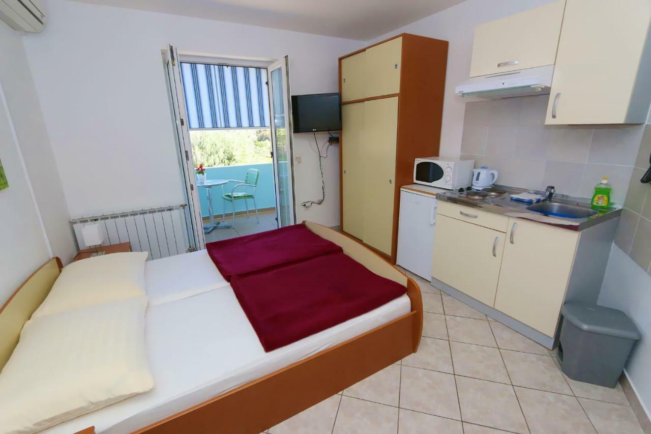 Apartments Delminium ルン エクステリア 写真